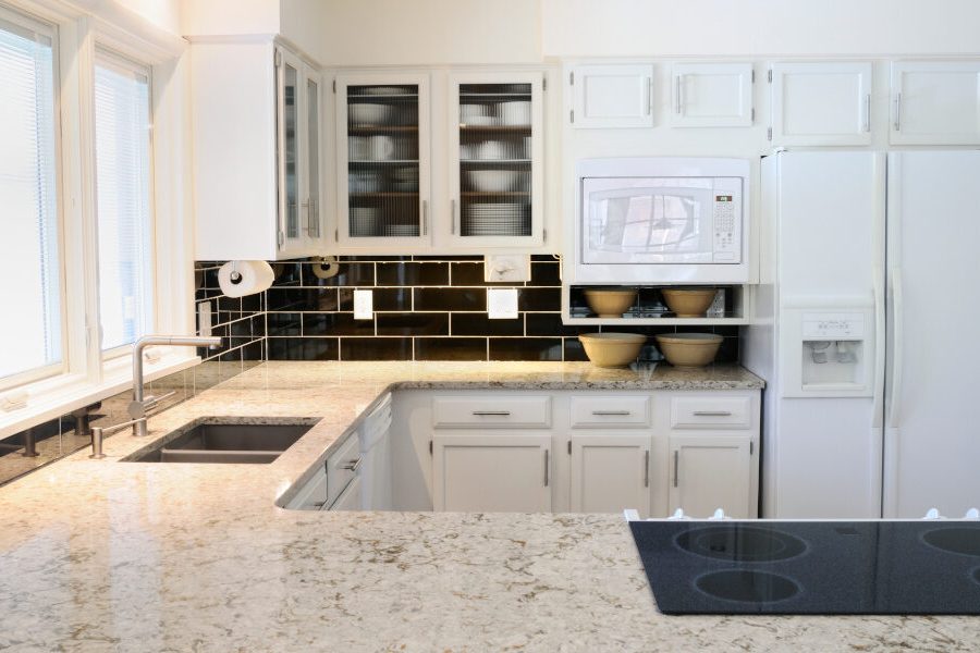 Choosing the Right Edge Profile for Your Granite Countertops