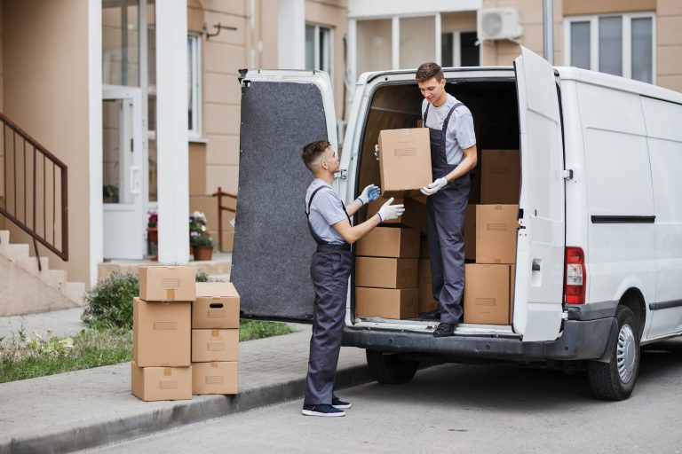 How Do Commercial Movers Handle Logistics and Timing?